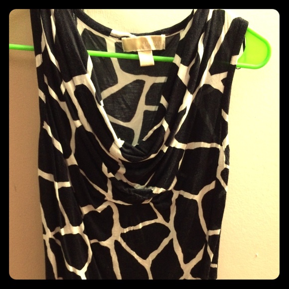 💥Today Only💥Michael Kors Top 🎀