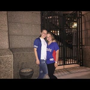 Meet your Posher, Marissa