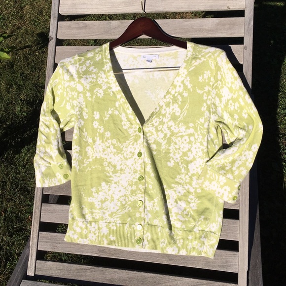 GAP Cotton floral quarter-sleeve cardigan🌱 - Picture 1 of 4