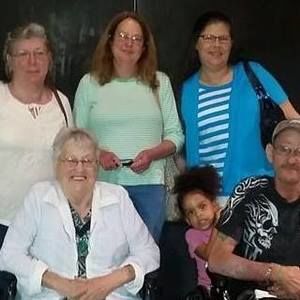 Meet your Posher, Vicky