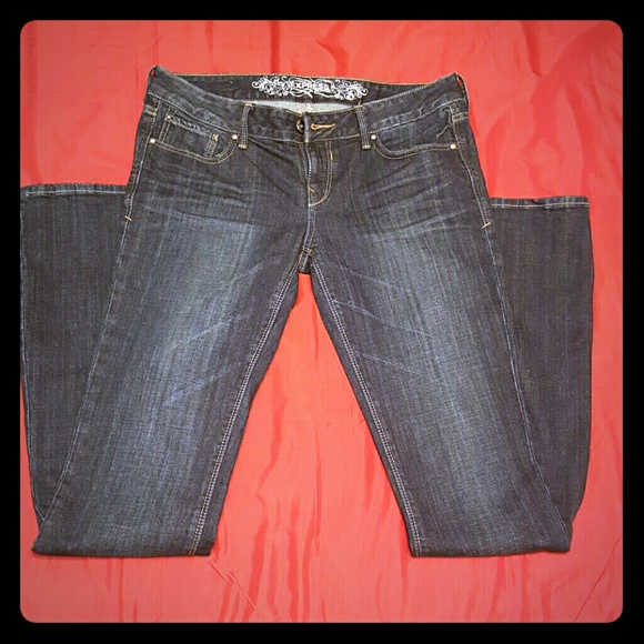 Express Stella, Low rise jeans in great shape