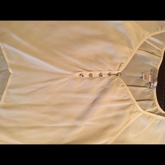 Cream blouse - Picture 4 of 4