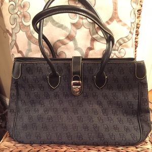 Dooney Bourke Tote Handbag. GENUINE.
