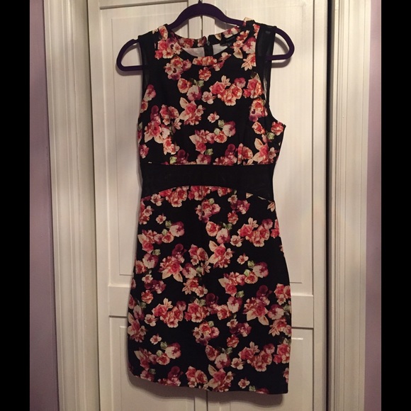 Forever 21 Black floral dress