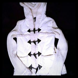 HURRY, Winter is coming!!! Beautiful warm coat