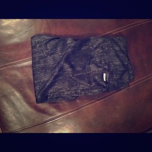 Capri yoga pants.
