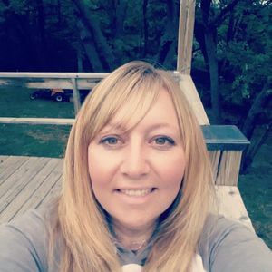 Meet your Posher, Denise