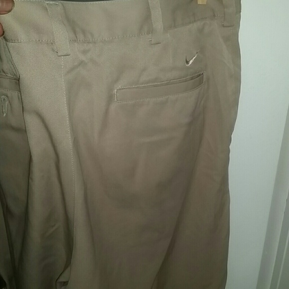 34 m men's Nike cargo shorts - Picture 3 of 4