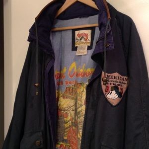 Disney Mickey Mouse Great Outdoors Jacket / Coat