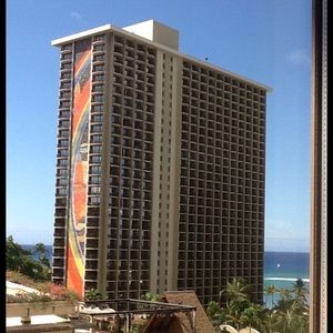 Meet your Posher, Mara