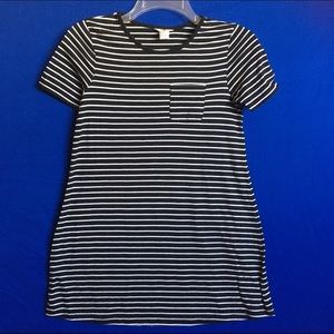 Black and white girls top