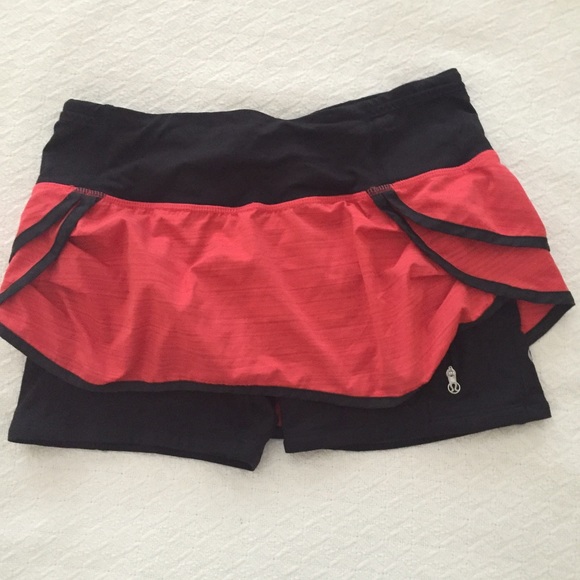 Lululemon Speed Squad Red/Black SKORT Skirt