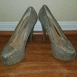 Steve Madden Sky High Pumps