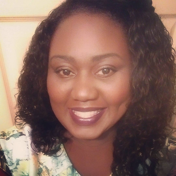 Meet your Posher, Latonia - Picture 1 of 1
