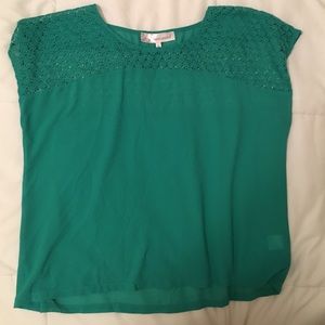 Women's crop top