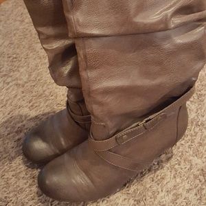 Meet your Posher, Cassie