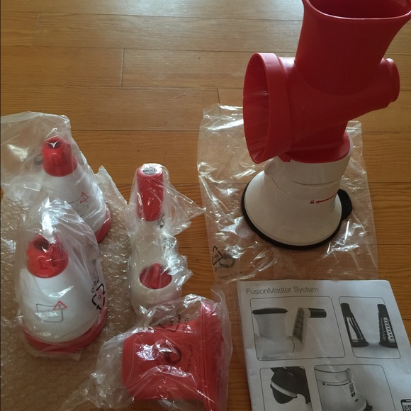 Tupperware kit