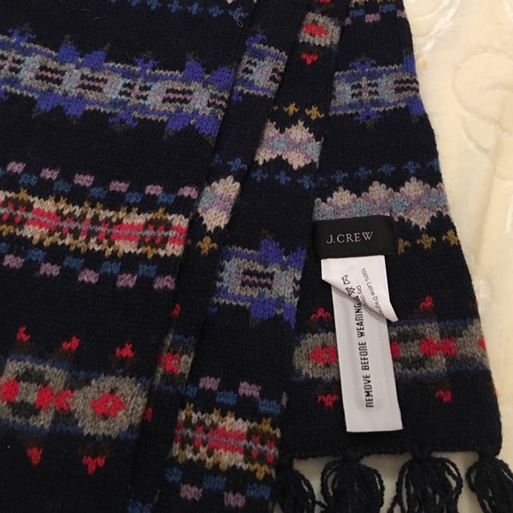 NWT J. CREW wool scarf!!! - Picture 2 of 3