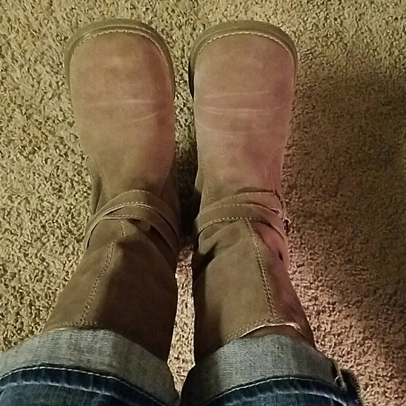 Rocketdog Taupe Suede Boots