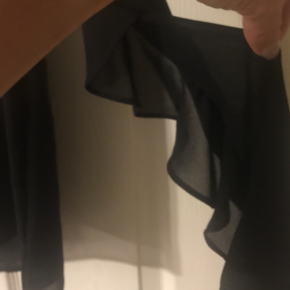 Black blouse - Picture 2 of 4