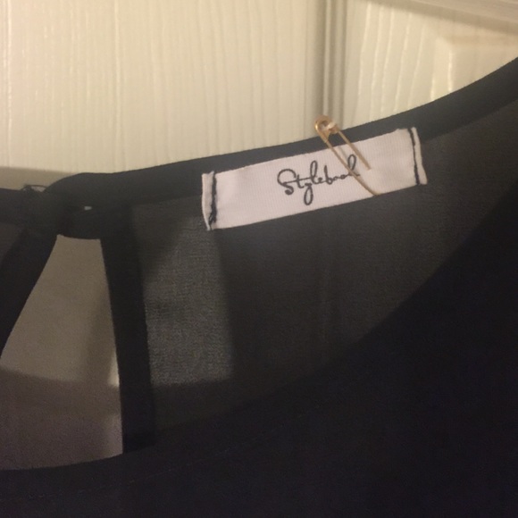 Black blouse - Picture 3 of 4