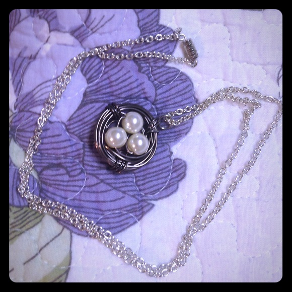 Bird nest necklace