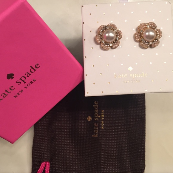 kate spade Jewelry - Kate Spade Floral Pearl Stud Earrings