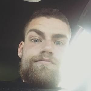 Meet your Posher, Dominic