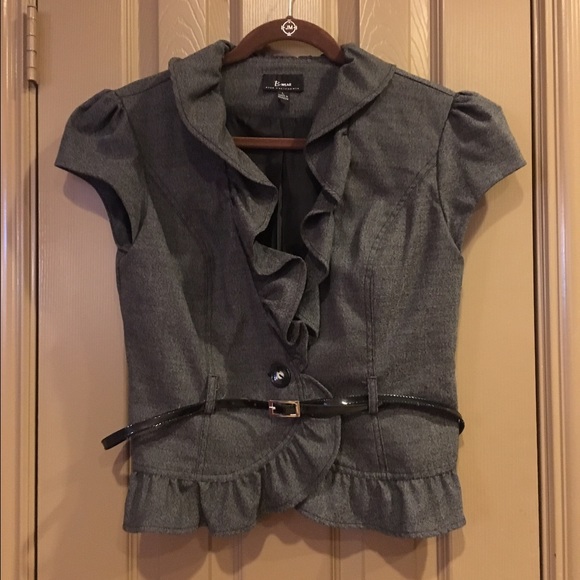 Super cute grey jacket