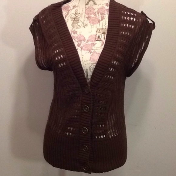 NEW BROWN SWEATER