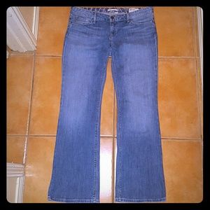 Gap low rise boot cut jeans size 14