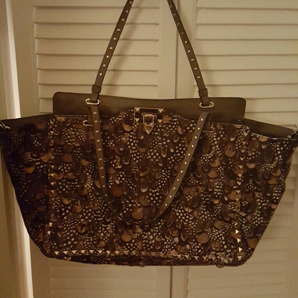 Feathered rockstud Valentino
