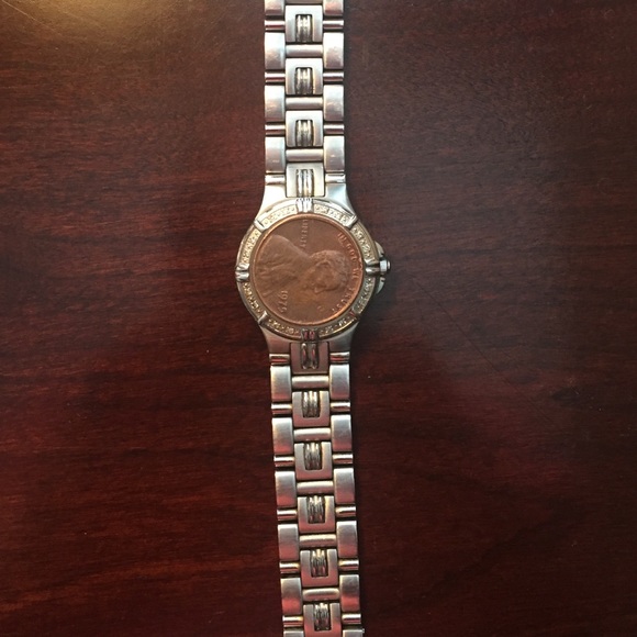 Bulova watch - Picture 4 of 4