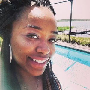 Meet your Posher, Amber