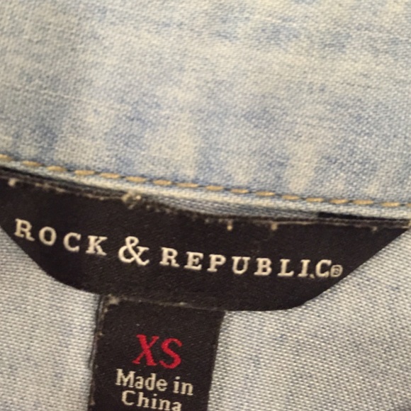 BOGO💥ROCK & REPUBLIC🔸🔹JEAN BUTTONDOWN - Picture 2 of 2