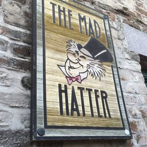 Meet your Posher, Taylor