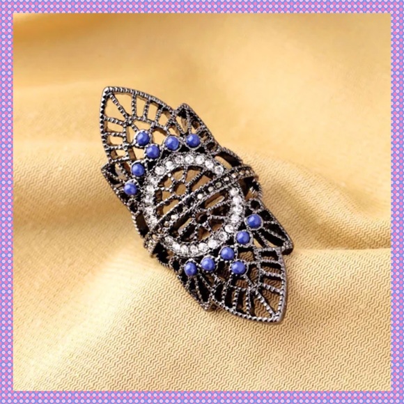 🙀Vintage Gun-Black Hollow Long Finger Ring🙀 - Picture 3 of 3