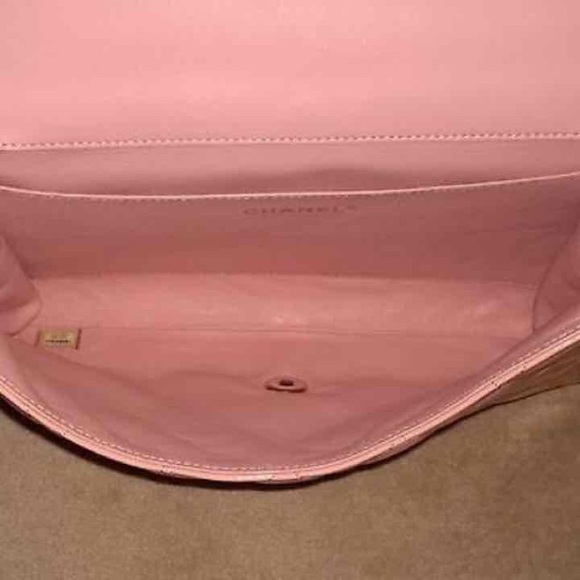 Chanel purse - Picture 4 of 4