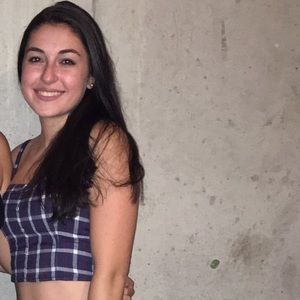 Meet your Posher, Nina