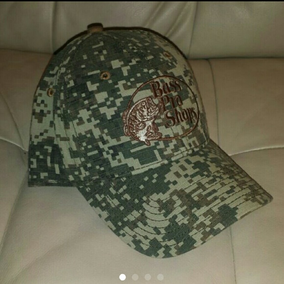 Bass Pro Shops digital camo hat