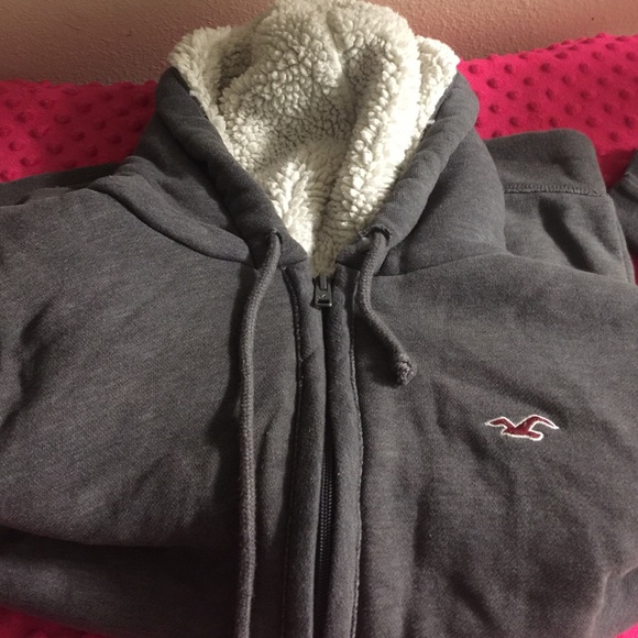 Used grey Hollister sweatshirt jacket with zipper