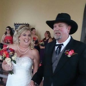 Meet your Posher, Sharon