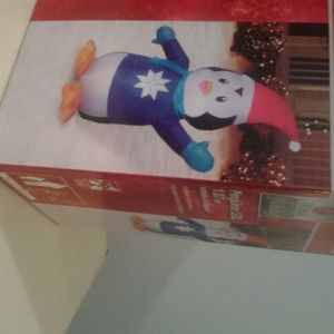 42 in LED PENGUIN AIRBLOWN INFLATABLE NEW