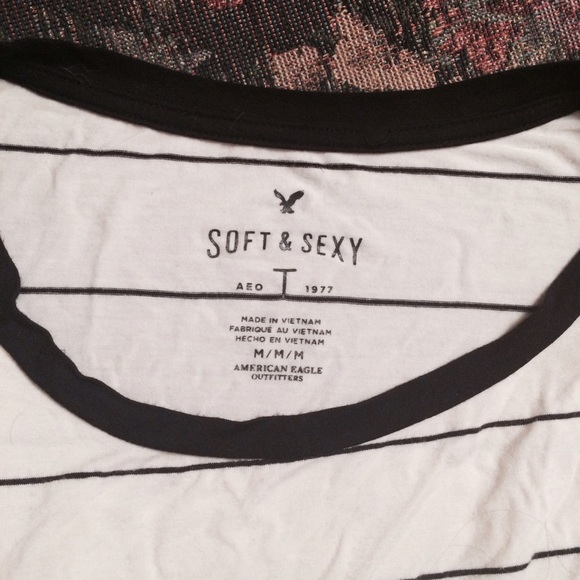 super soft tee - Picture 2 of 2