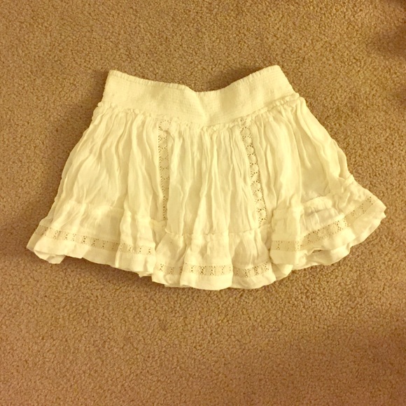Cream/white skirt from Forever 21