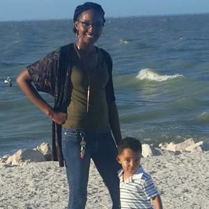 Meet your Posher, Brenda