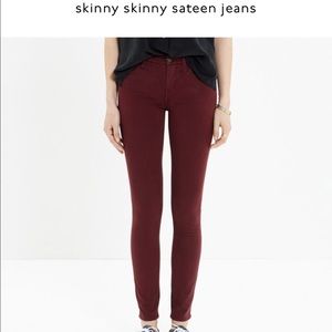 Skinny skinny sateen jeans👖