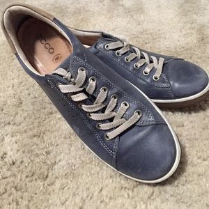 Ecco shoes