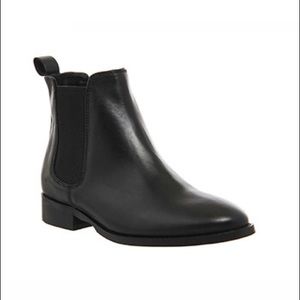 Black Leather Chelsea Boots