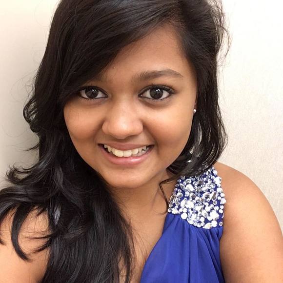 Meet your Posher, Bri - Picture 1 of 1